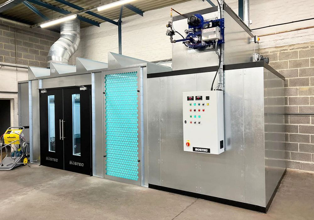 Powder Coating Room with Overhead Conveyor