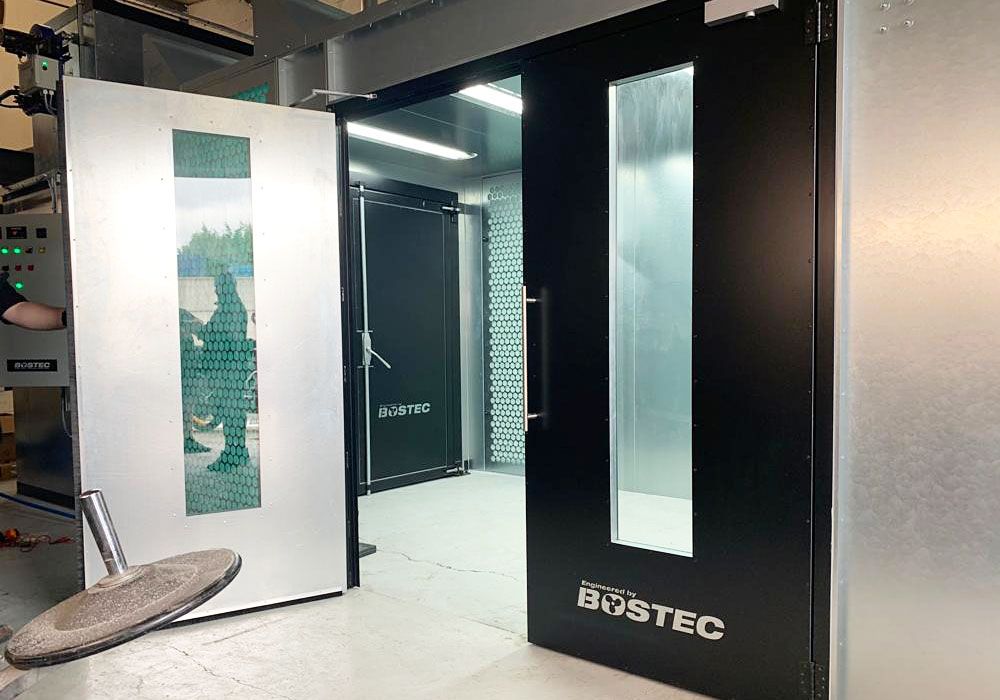 Enclosed Water Wash Spray Booth