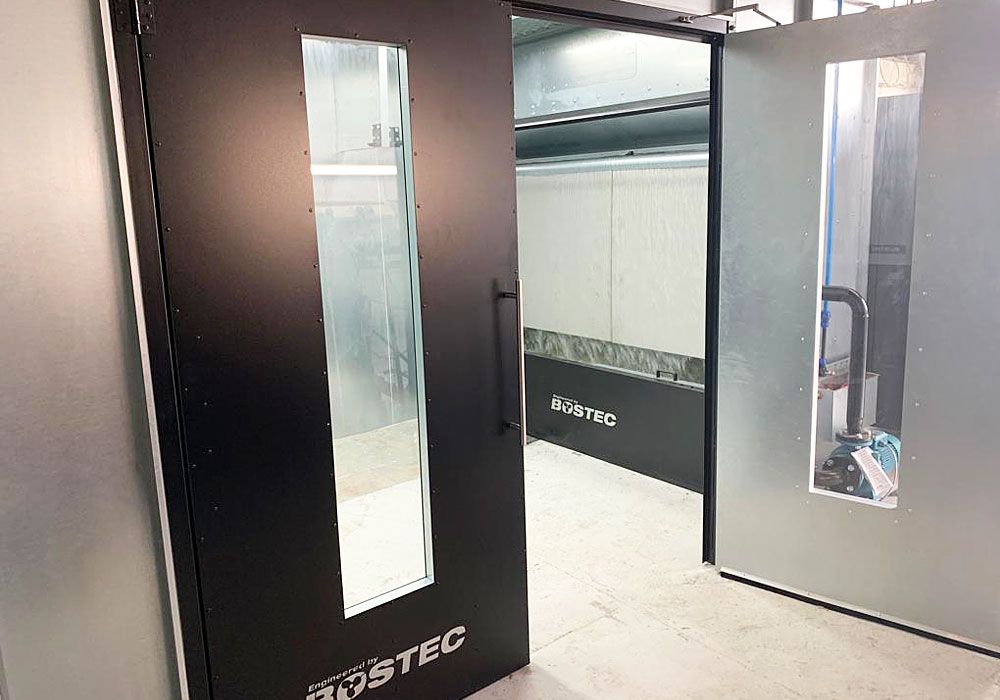 Enclosed Water Wash Spray Booth