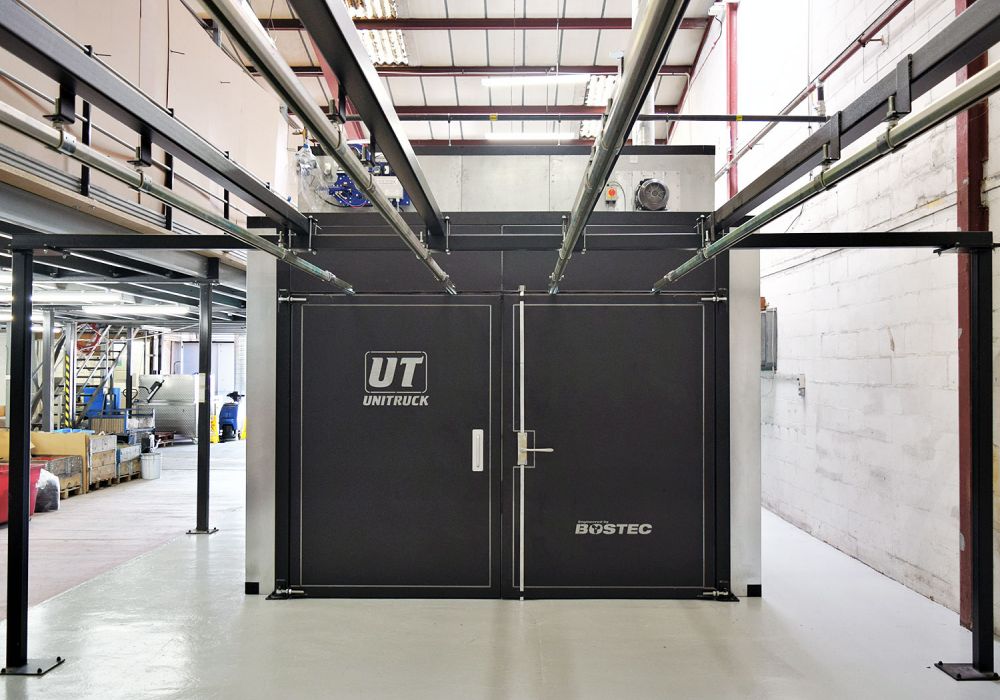 Powder Coating Oven with Conveyor